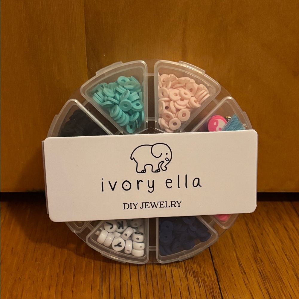 Ivory Ella DIY Jewelry Making Kit Teal, Pink, Black, White NWT